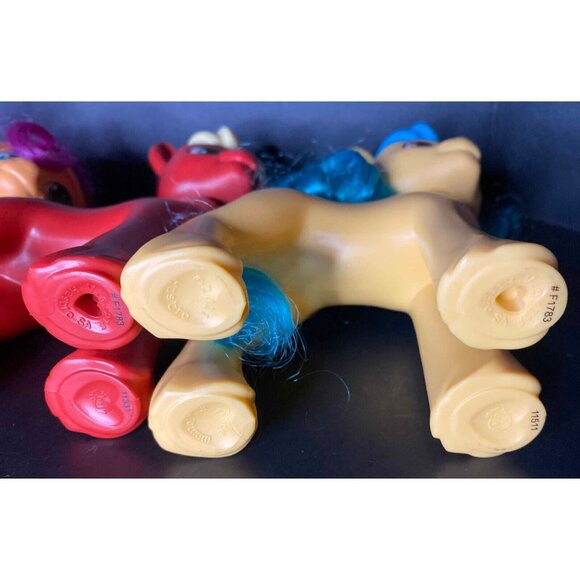 Lot of 3 My Little Pony Shining Adventures Deputy Sprout Hitch Sunny Figures - Picture 10 of 10